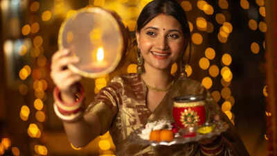 Best messages quotes wishes and images to share on karwa chauth.jpg