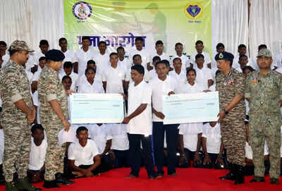 Bijapur oct 2 ani 103 maoists surrender to authorities in bijapur on thursd.jpg