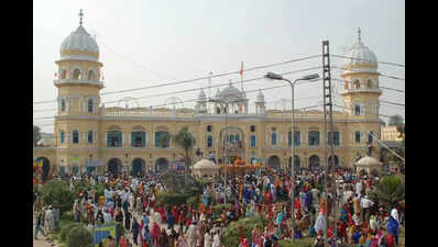 Centre allows sikh jathas to visit pakistan for guru nanaks birth anniv confirms delhi minister.jpg