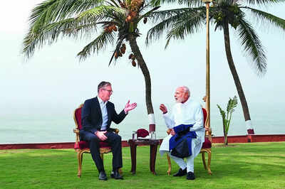 Dont let extremists abuse freedoms pm modi to starmer.jpg