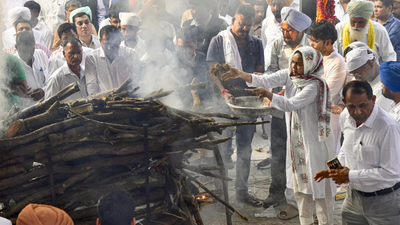 Eight days after ips officer y puran kumar39s death his family consented to a postmortem following a.png