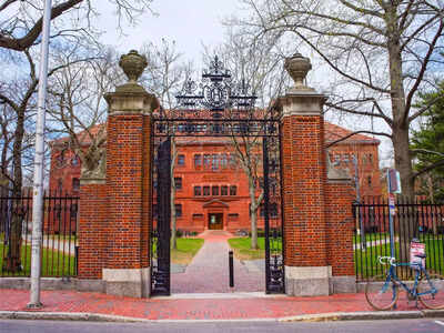 Harvard board halts conservative student magazine over reprehensible content.jpg
