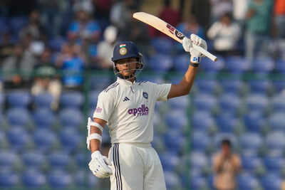 Jaiswal unbeaten on 173 as india reaches 318 2 against west indies in second test.jpg
