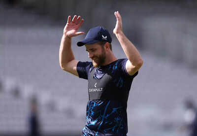 Kane williamson trains with middlesex ccc.jpg
