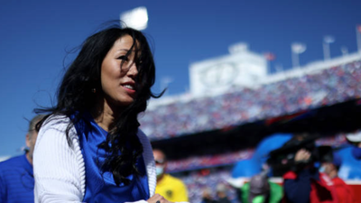 Kim pegula.jpg