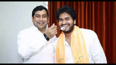 Man arrested for making trader rub nose on road over parking row.jpg