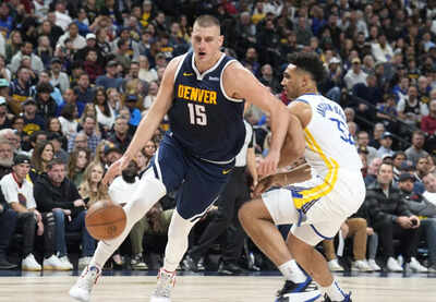 Nikola jokic of nuggets vs warriors.jpg