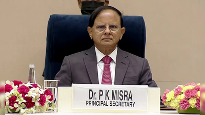 P k mishra principal secretary to pm modi.jpg