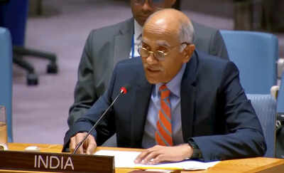 Parvathaneni harish during open debate at unsc.jpg