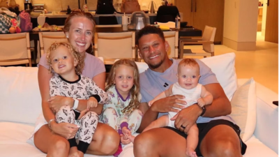 Patrick mahomes and brittany mahomes children inside the happy life of sterling bronze and baby gold.png