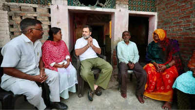 Rahul meeting family 2.jpg