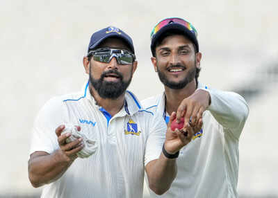 Ranji trophy bengal vs gujarat day 4.jpg