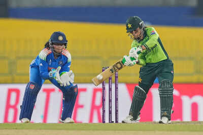 Sri lanka women39s cricket wcup.jpg
