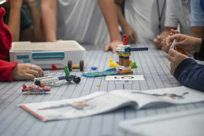 Texas education agency to take over fort worth schools after low student performance.jpg