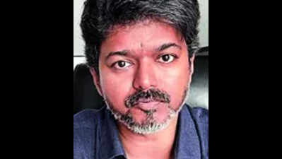 Three weeks later tvk transfers 20l to stampede victims kin.jpg