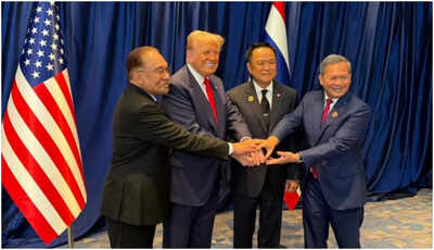 Trump with cambodian prime minister hun manet thai prime minister anutin charnvirakul and malaysian.jpeg