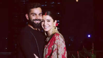 Virat kohli anushka 1410 as.jpg