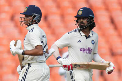 West indies out for 162 and india 121 2 in reply to start 1st test.jpg