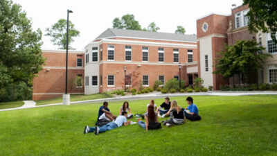 Which college is joining trump he compact.jpg