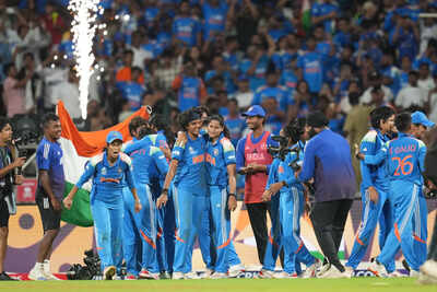 1762114082 india women39s cricket wcup.jpg