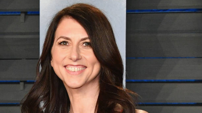 1762465042 mackenzie scott.jpg