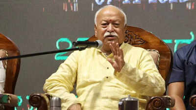 1762684451 mohan bhagwat.jpg