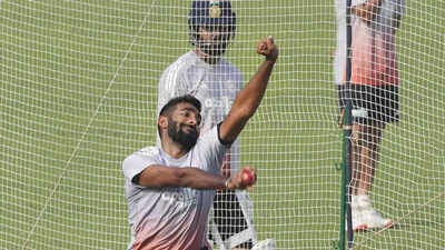 1763011154 jasprit bumrah.jpg