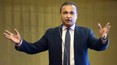 1763100871 anil ambani.jpg