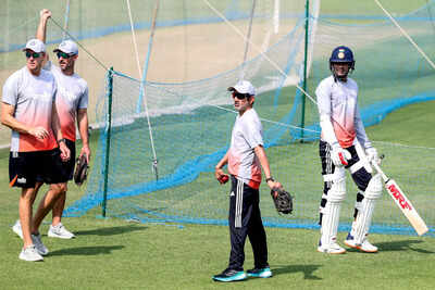 1763449875 team india.jpg