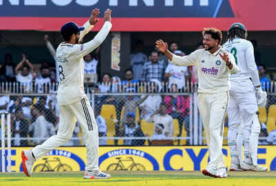 1763950813 guwahati nov 22 ani india39s kuldeep yadav and ravindra jadeja celebrate the .jpg