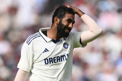 1764397123 england v india 4th rothesay test match day three.jpg