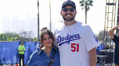 Alex vesia with his wife kayla vesia.jpg