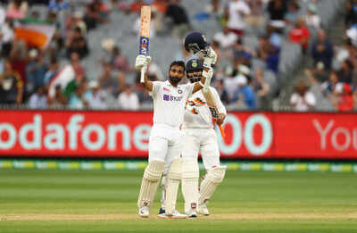 Australia v india 2nd test day 2.jpg