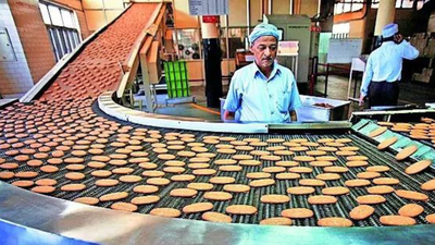 Denial of minimum wages in large parts of the country and absence of safety norms give govt an openi.png