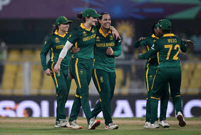 England v south africa semi final 1 icc women39s cricket world cup india 2025.jpg