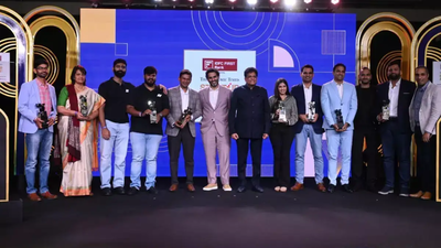 From left anant choubey of capillary technologies vyjayanthi sankar received award on behalf of atla.png