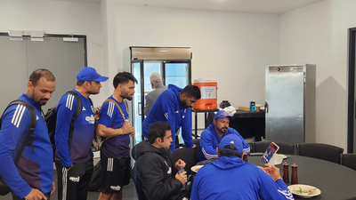 Gautam gambhir jasprit bumrah.jpg