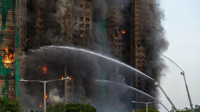Hong kong fire photo credit ap.jpg