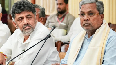 Karnataka cm siddaramaiah deputy cm dk shivakumar.jpg