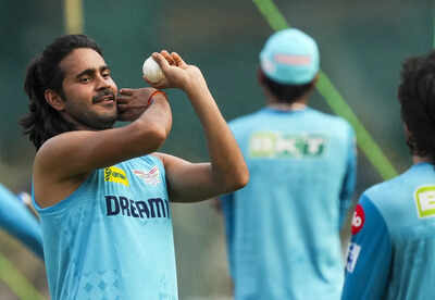 Lucknow lucknow super giants39 digvesh rathi during a practice session ahead of .jpg