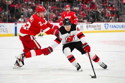 New jersey devils at detroit red wings.jpg