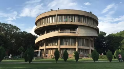 Panjab university.jpg