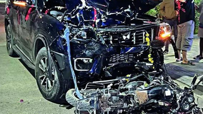 Police officer in neemuch has been suspended and arrested for a fatal crash that killed a teacher an.png