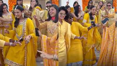 Smriti mandhana and palash muchhals haldi ceremony.jpg