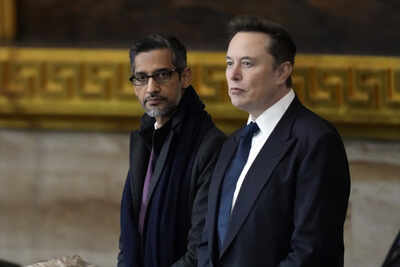 Sundar pichai and elon musk.jpg