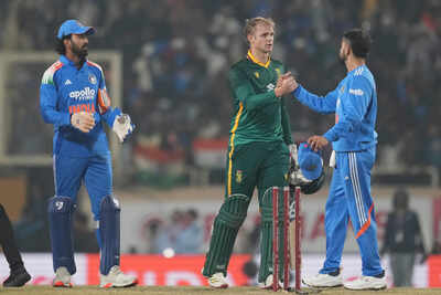 1764782510 india south africa cricket.jpg