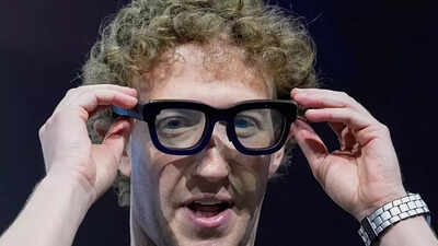 1764935557 mark zuckerberg.jpg