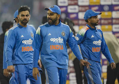 1764948839 sa wins 2nd odi match against india.jpg