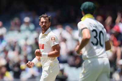 1766393967 mitchell starc.jpg