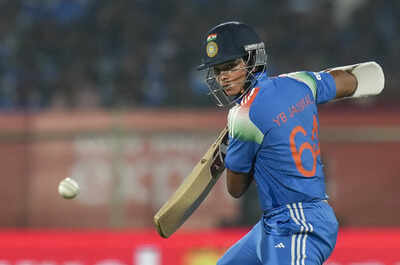 1766677301 ind vs sa 3rd odi match.jpg